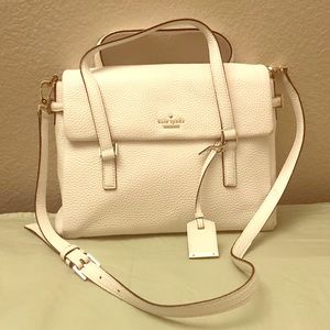 Kate Spade ♠️ white messenger bag